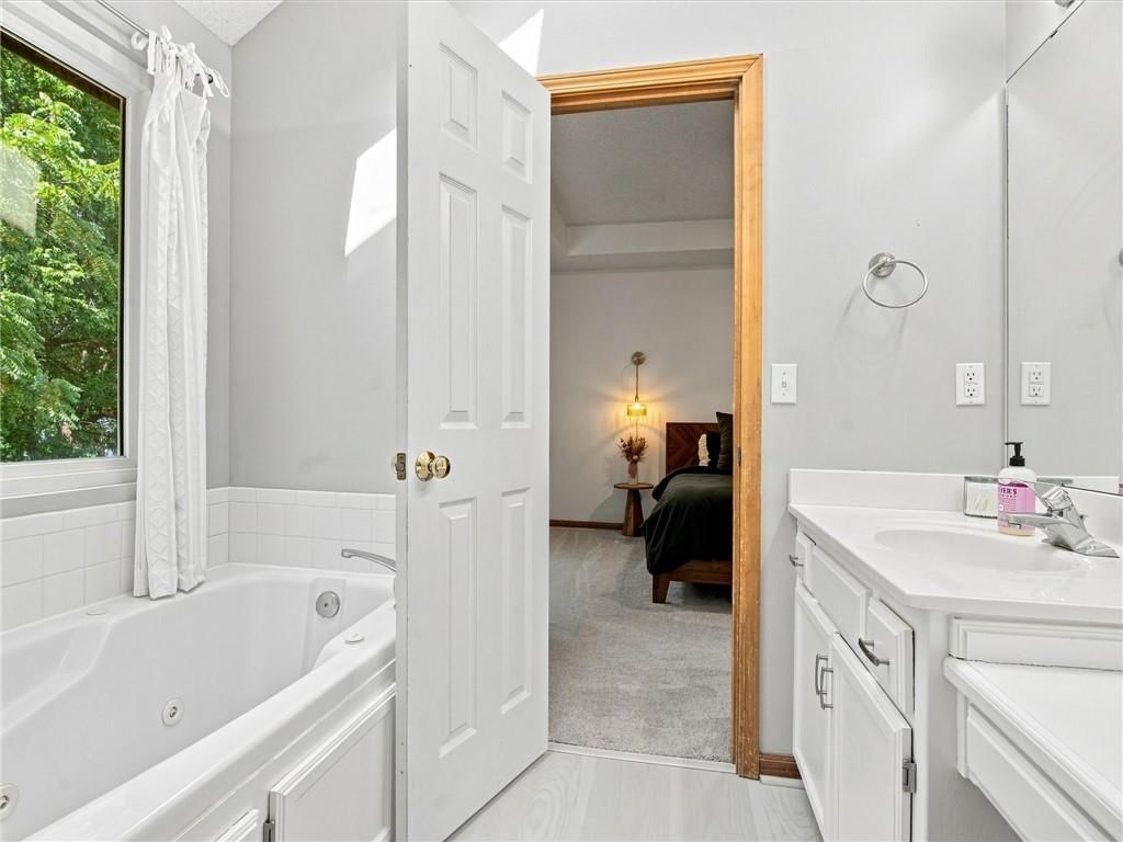 8604 NE 72nd Terrace — photo 31