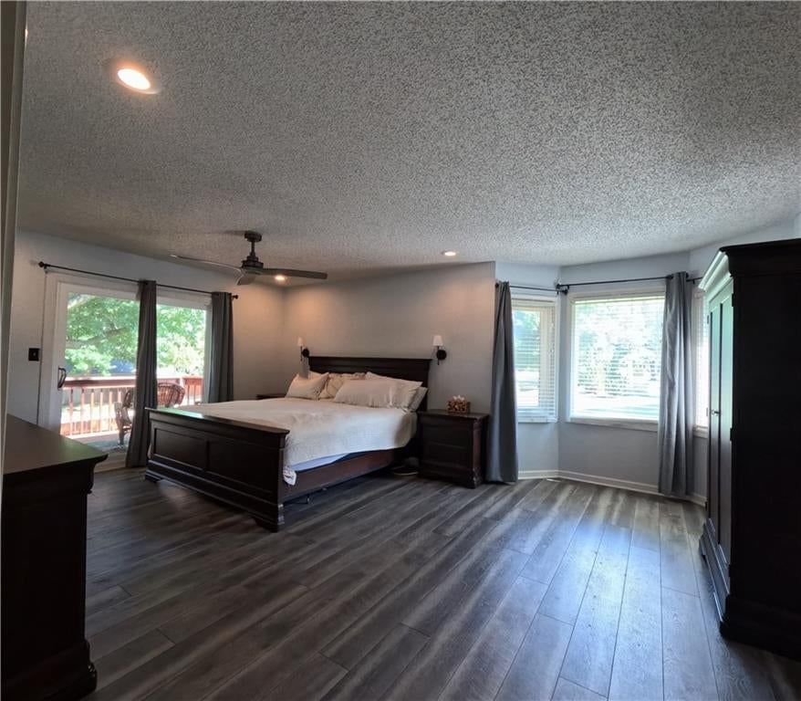 4401 NE Hoit Drive — photo 6