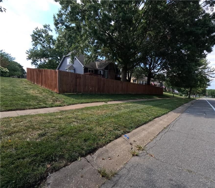 4401 NE Hoit Drive — photo 9
