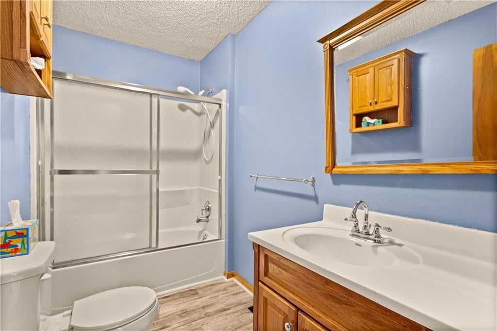 4401 NE Hoit Drive — photo 46