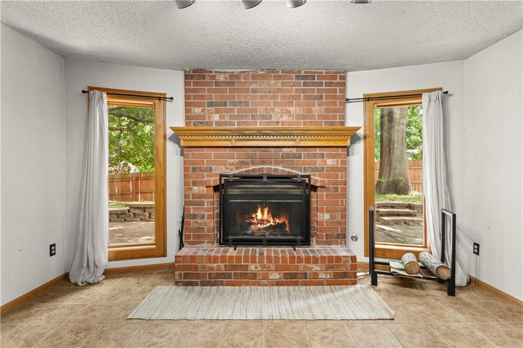4401 NE Hoit Drive — photo 49