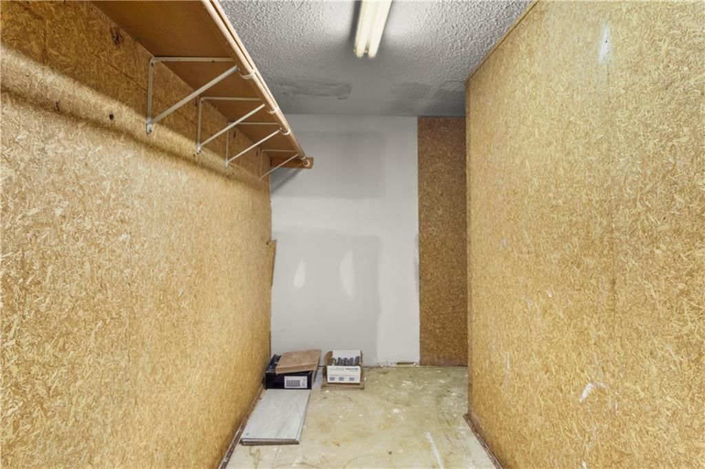4401 NE Hoit Drive — photo 53
