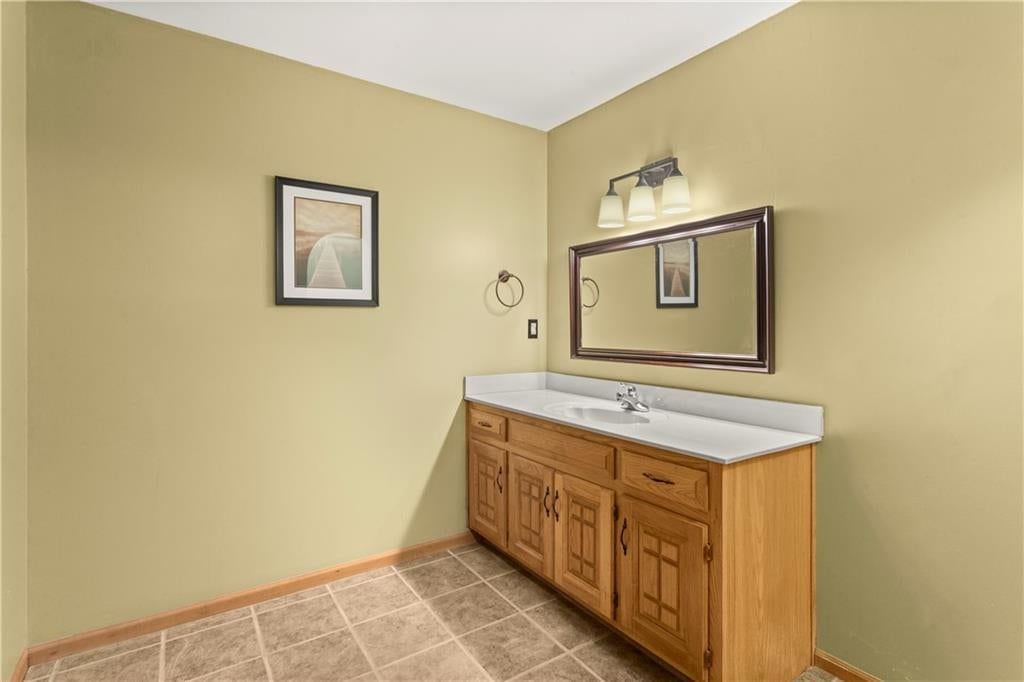 4401 NE Hoit Drive — photo 54