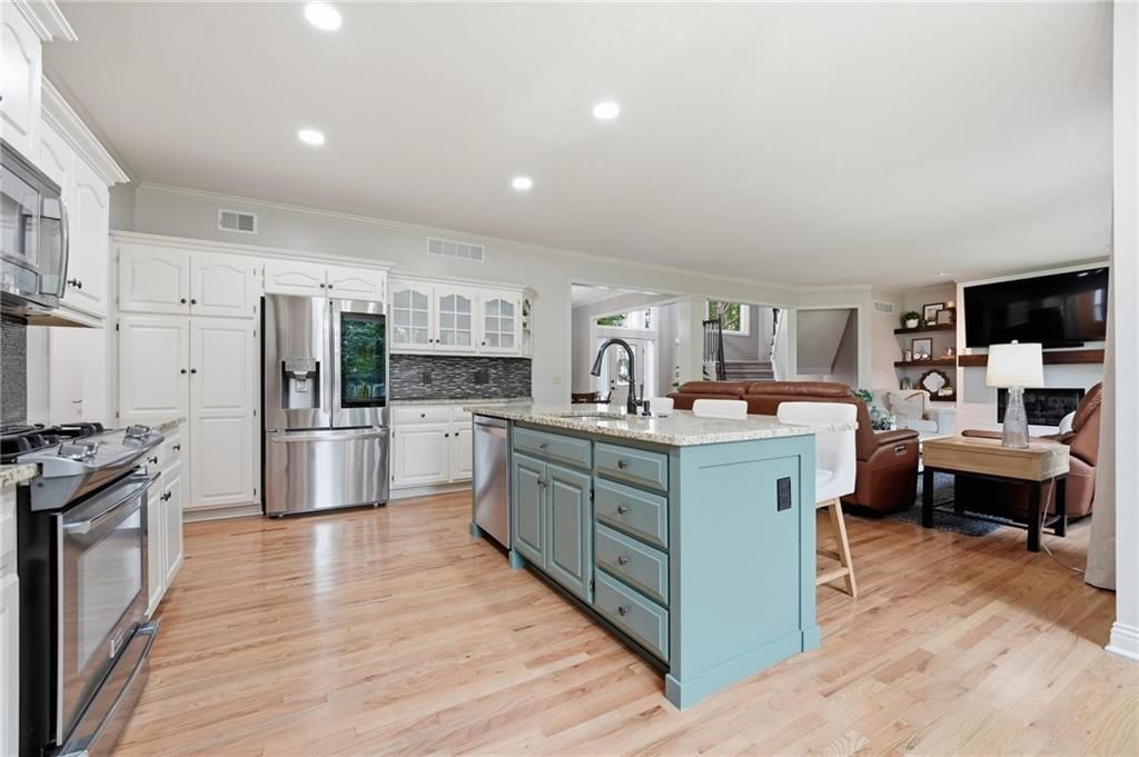 5120 W 158th Street — photo 10