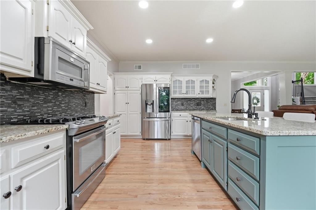 5120 W 158th Street — photo 11