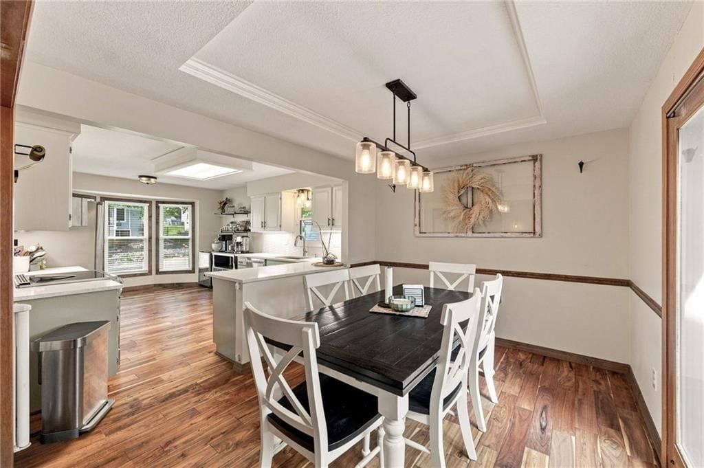 947 E Oakview Street — photo 17