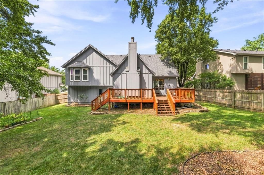 947 E Oakview Street — photo 45