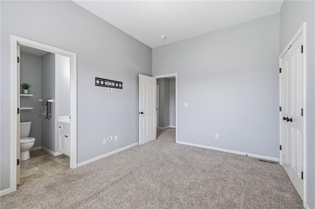 2221 SW Hawk View Road — photo 9