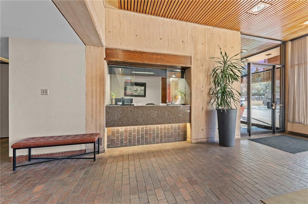 2525 Main Street — photo 9