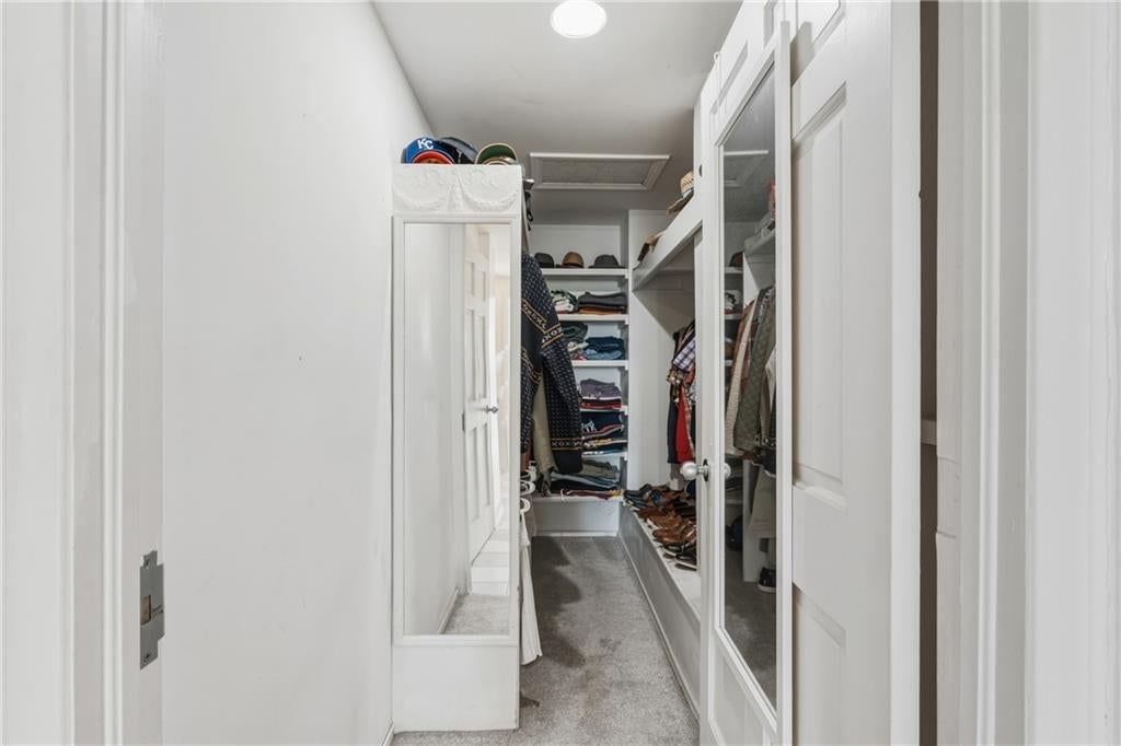 415 Benton Boulevard — photo 52