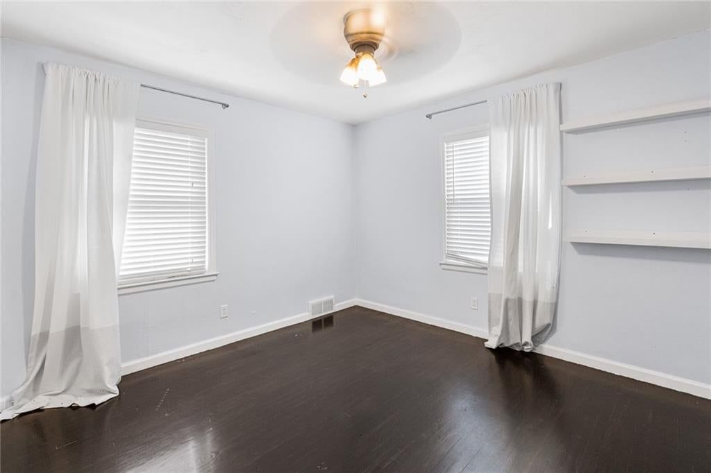 5627 Russell Street — photo 21