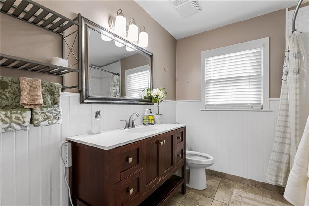5627 Russell Street — photo 23