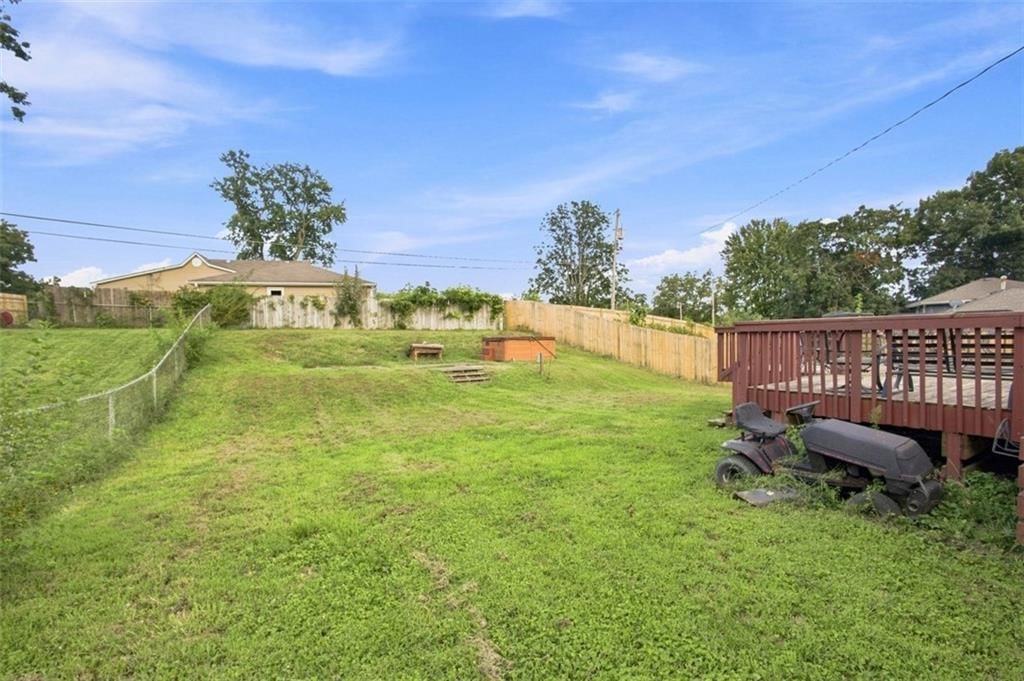 Photo 29 of 42 - 207 Augustus Drive, Excelsior Springs, MO 64024