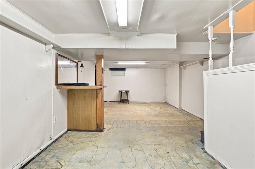 Photo 23 of 42 - 207 Augustus Drive, Excelsior Springs, MO 64024