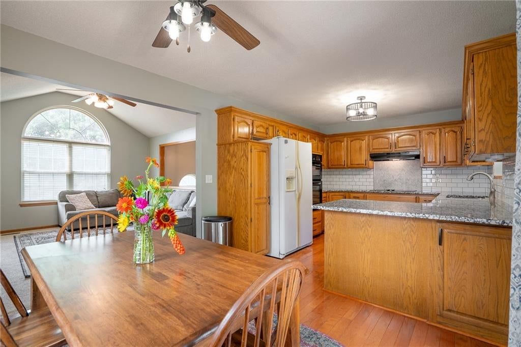 511 Quail Creek Drive — photo 9