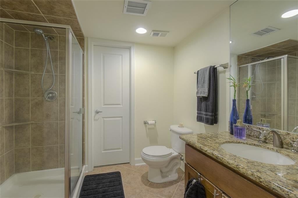 600 E Admiral Boulevard — photo 24