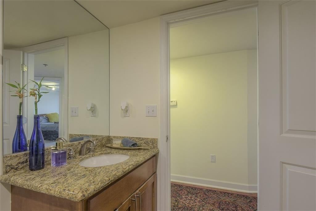 600 E Admiral Boulevard — photo 26