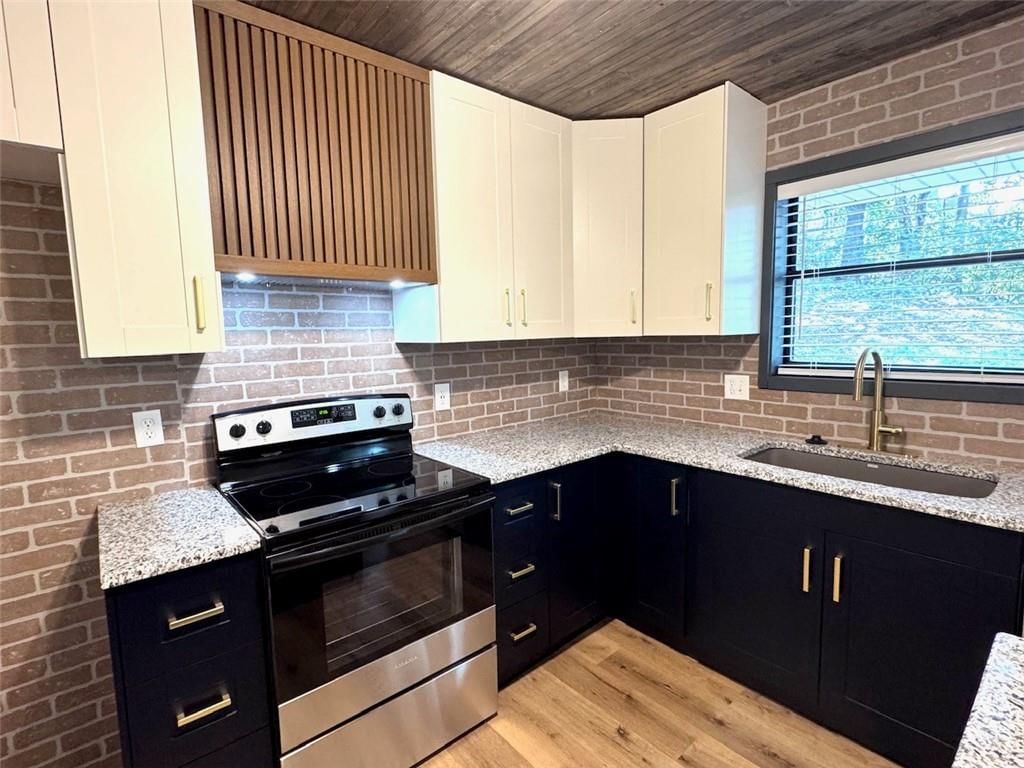 6708 N Broadway Street — photo 3