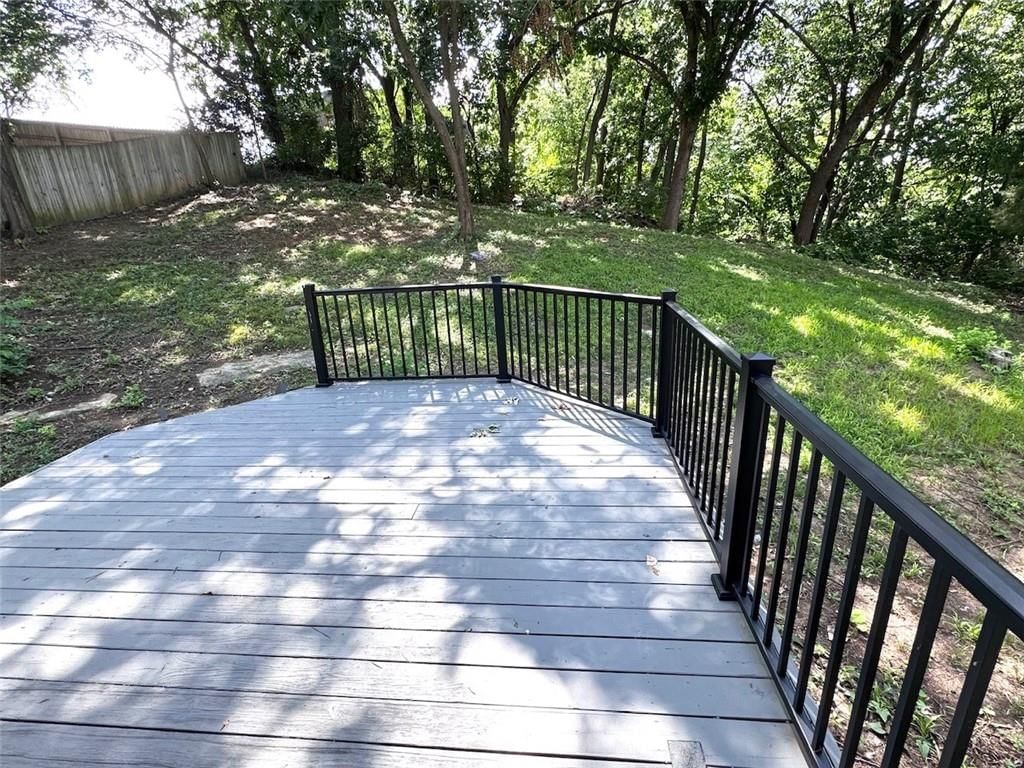 6708 N Broadway Street — photo 16