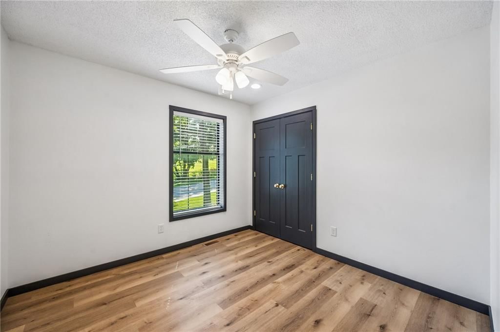 6708 N Broadway Street — photo 23