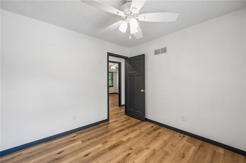 6708 N Broadway Street — photo 24
