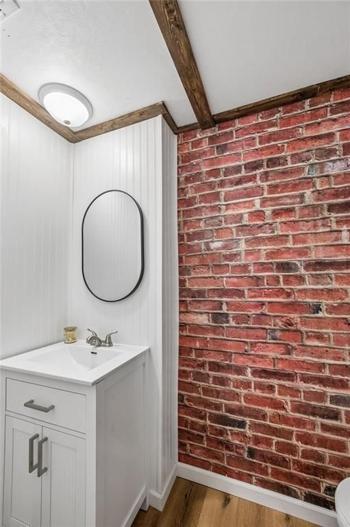 6708 N Broadway Street — photo 27