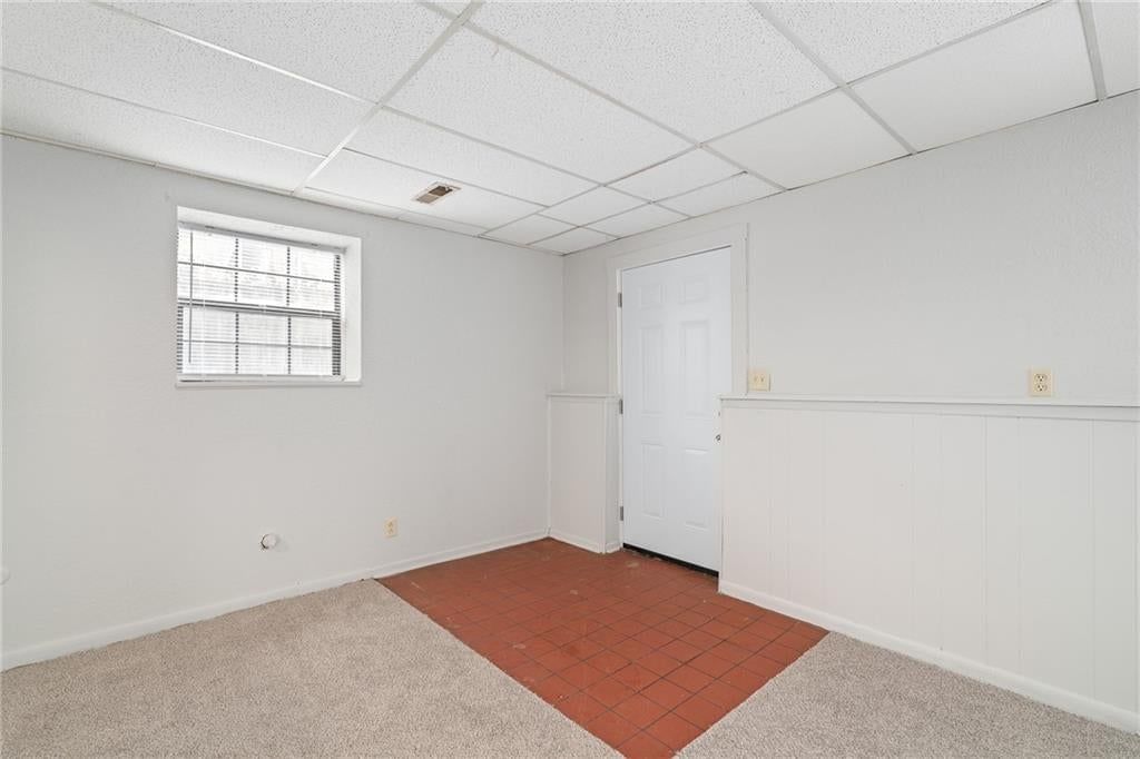2825 & 2829 Tepee Avenue — photo 33