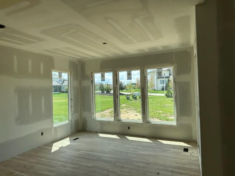 17404 Parkhill Street — photo 9