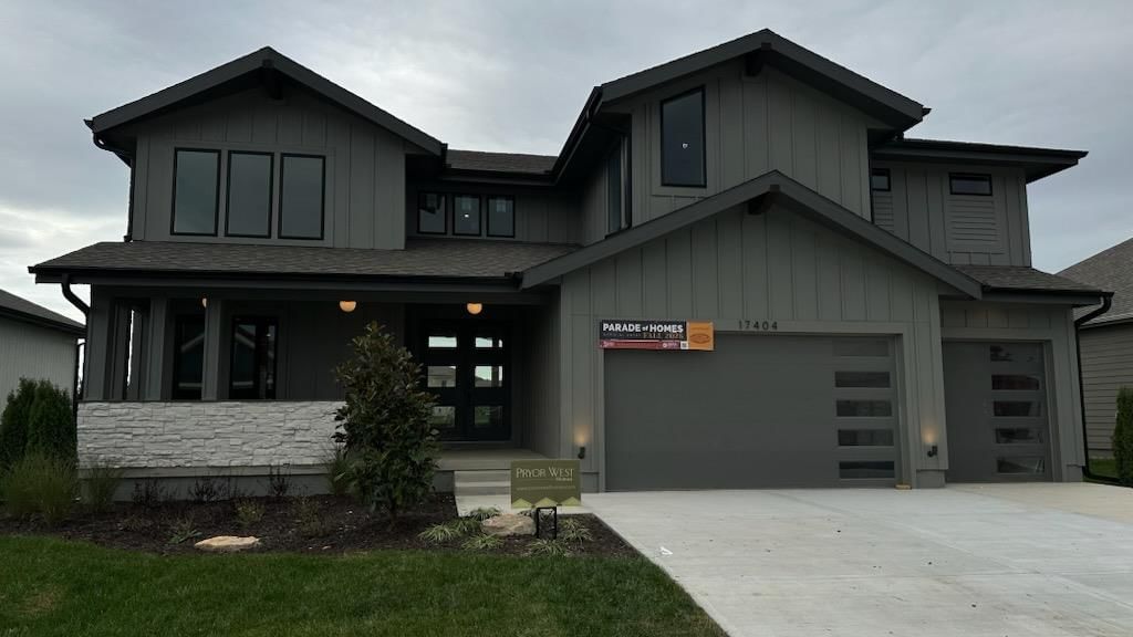 17404 Parkhill Street, Overland Park, KS