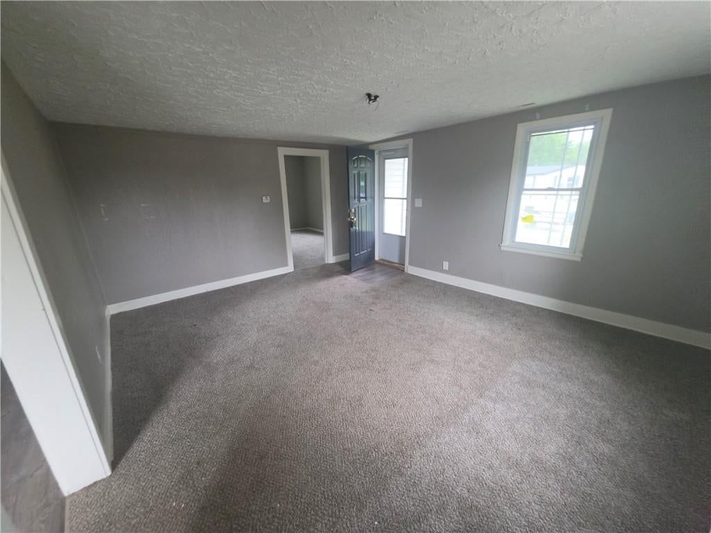 120 E 6th Street — photo 8