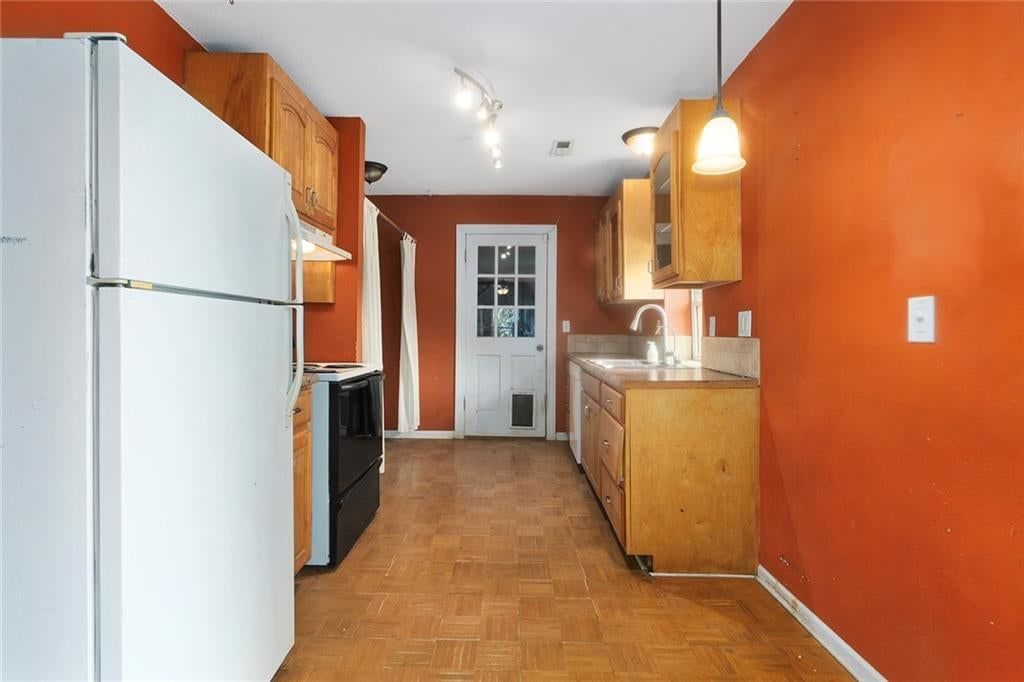 712 Isley Boulevard — photo 9