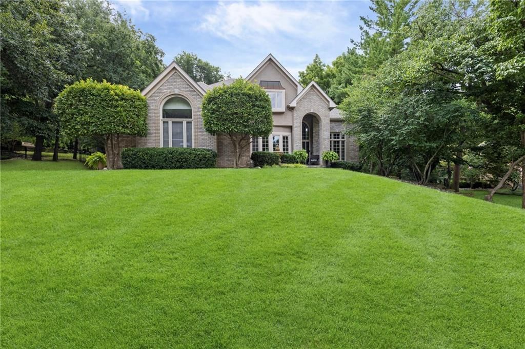 1567 Oakwood Lane — photo 3