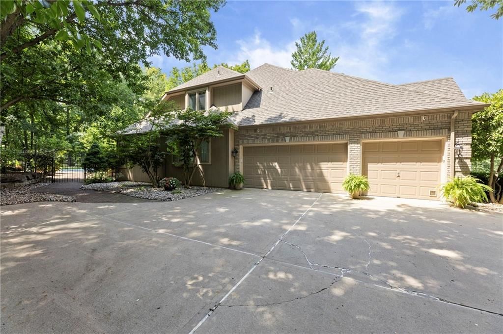 1567 Oakwood Lane — photo 8