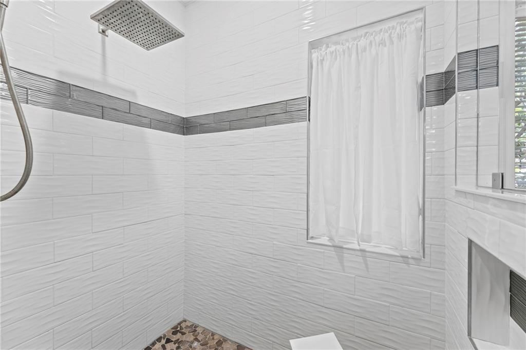 1567 Oakwood Lane — photo 36