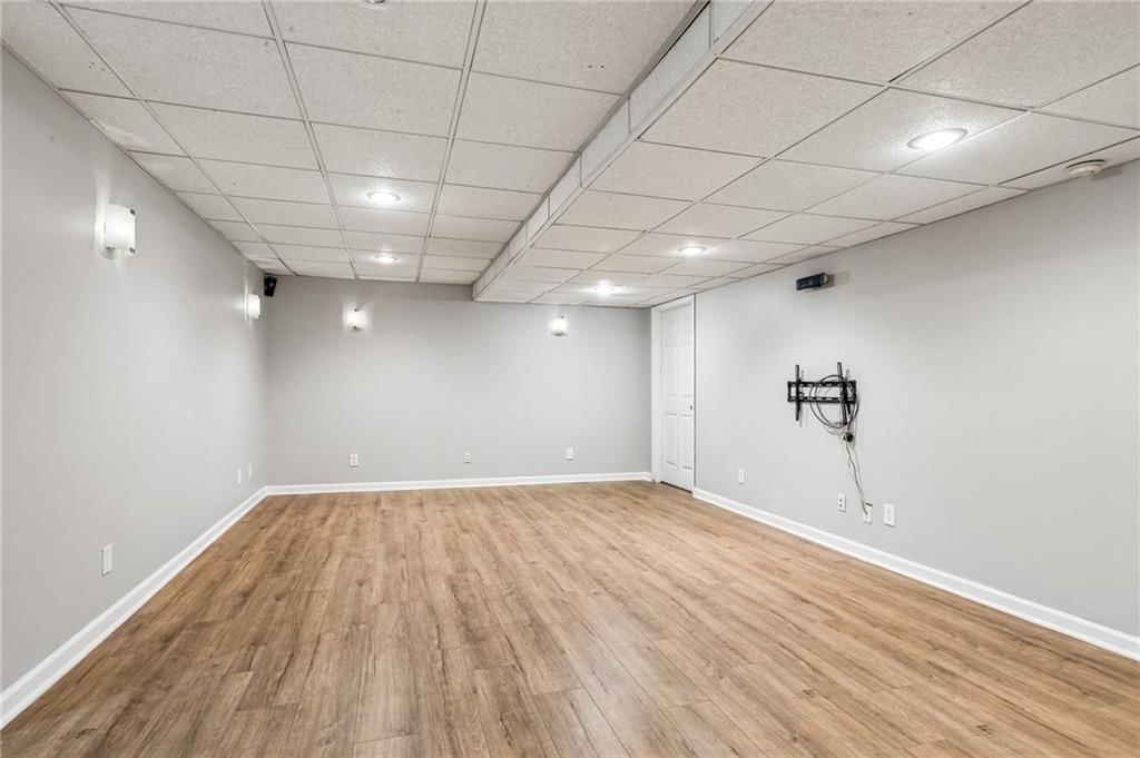 8925 W 132nd Terrace — photo 35