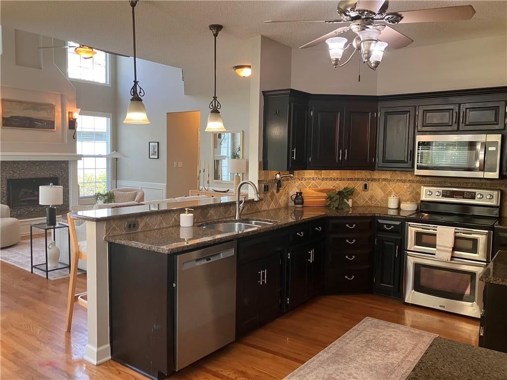 8925 W 132nd Terrace — photo 48