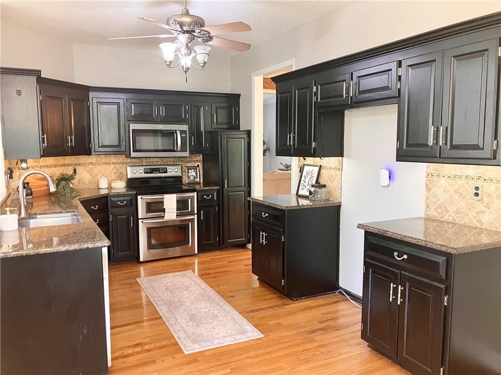 8925 W 132nd Terrace — photo 54
