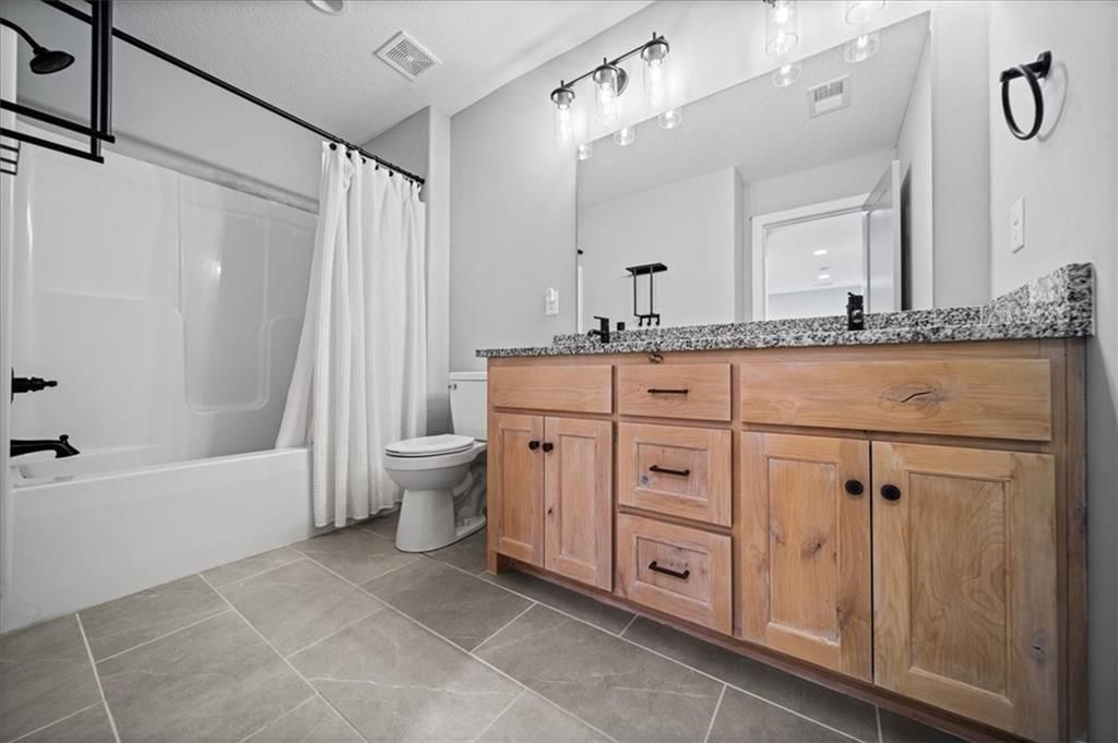 2122 Crooked Creek Drive — photo 11