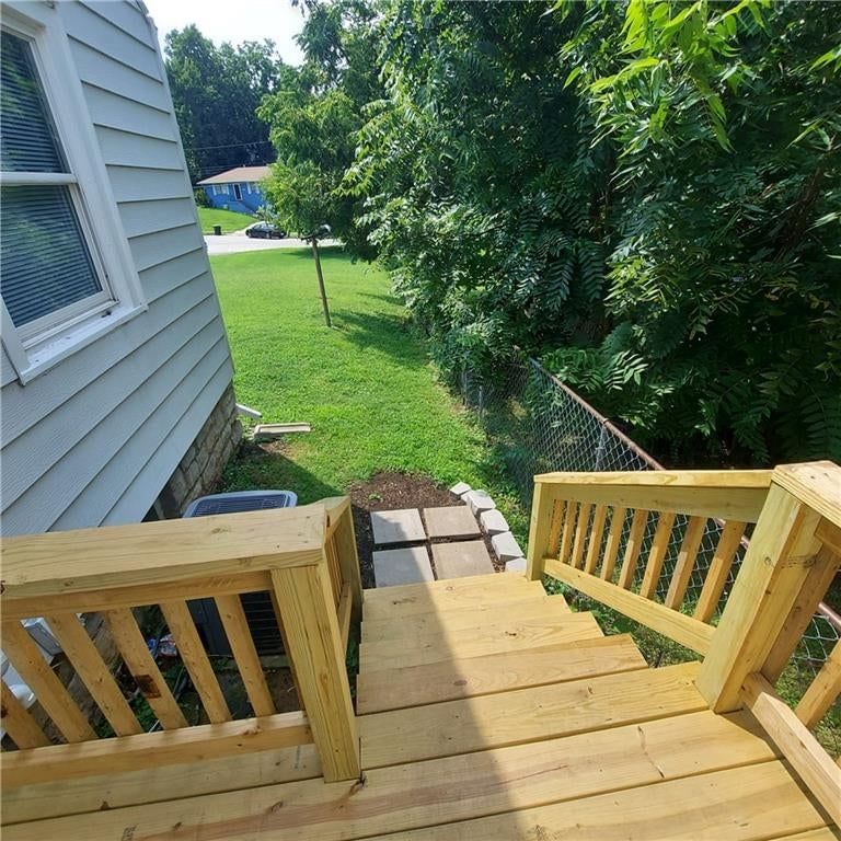 520 N Pleasant Street — photo 38