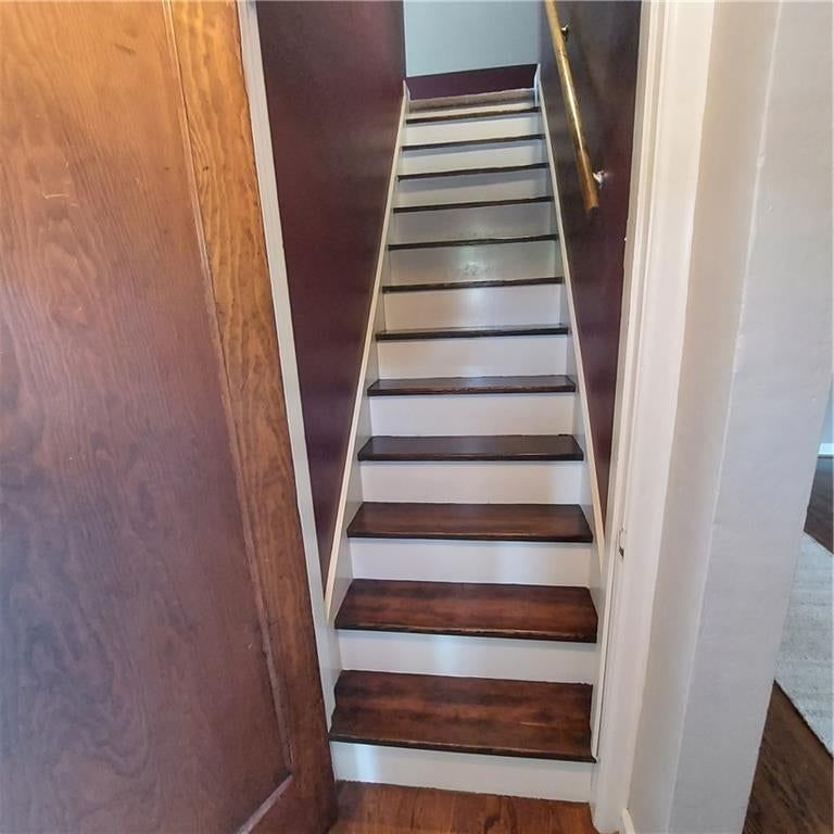 520 N Pleasant Street — photo 39