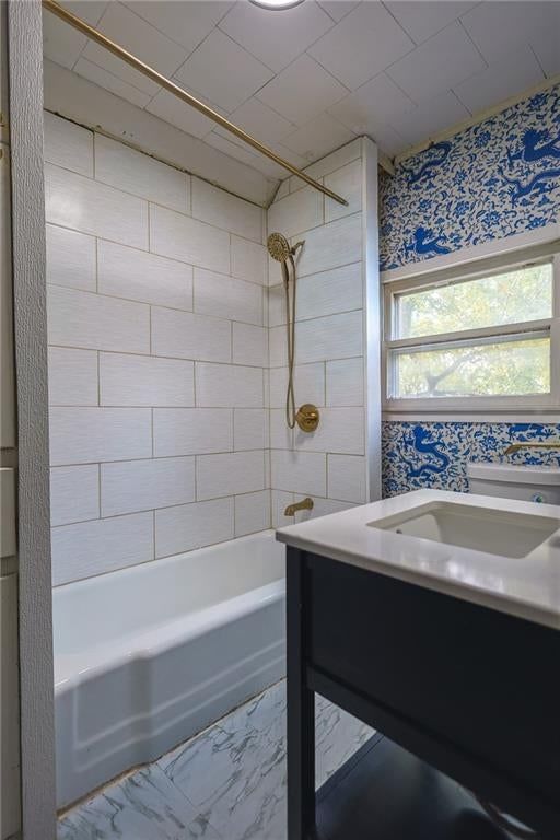 100 W Hortense Street — photo 19