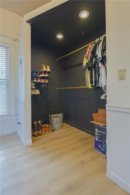 100 W Hortense Street — photo 26