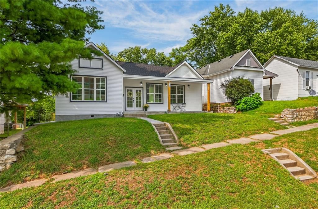 1817 Beattie Street — photo 4