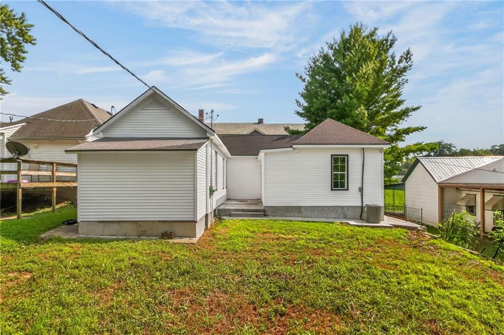 1817 Beattie Street — photo 34
