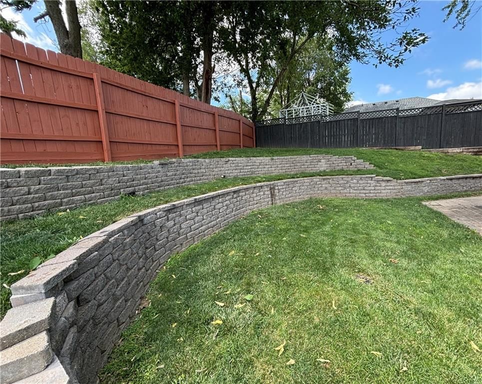 2910 N 32nd Street — photo 19