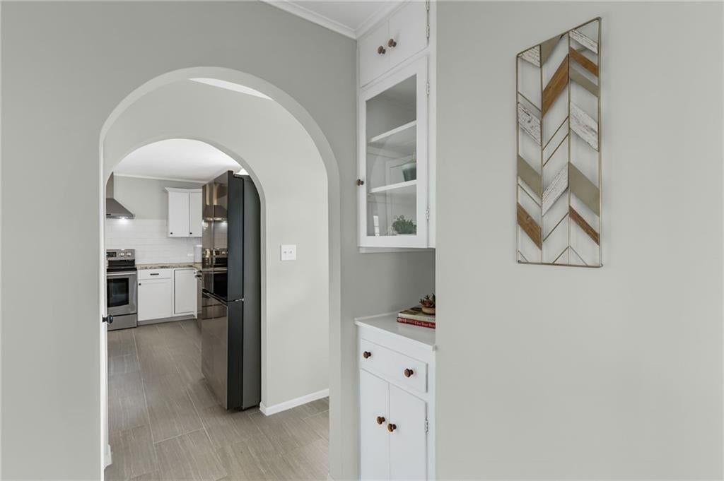 607 S Elm Street — photo 9