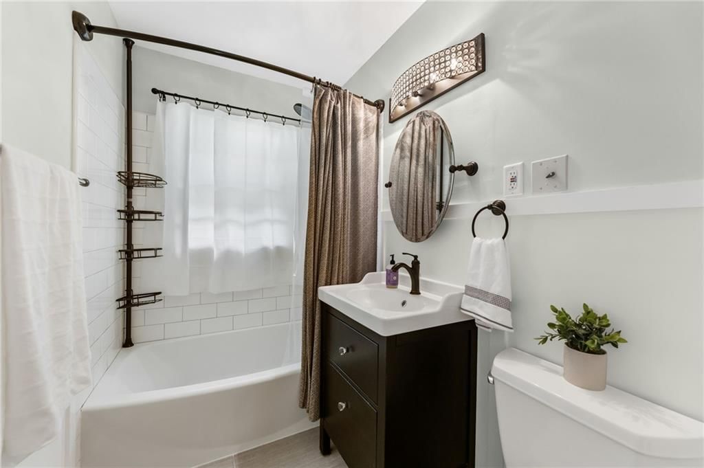 607 S Elm Street — photo 26