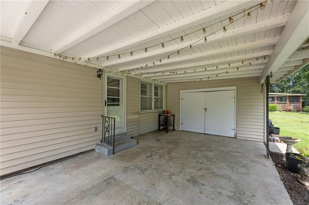 607 S Elm Street — photo 30