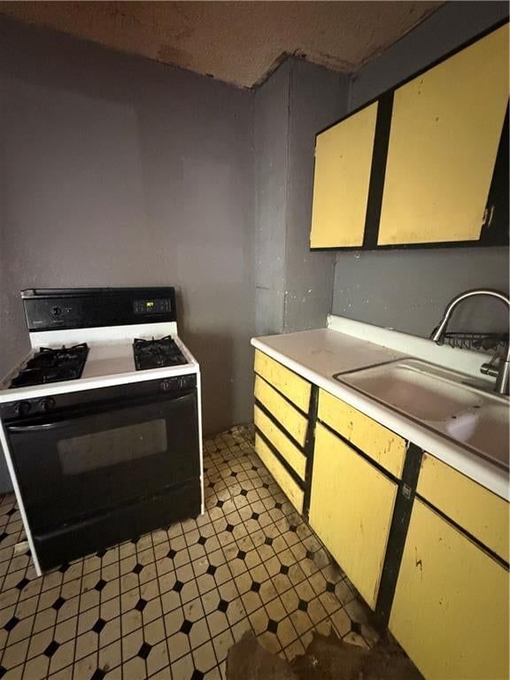 5717 King Hill Avenue — photo 18