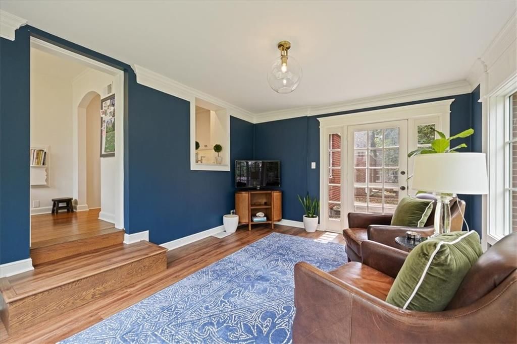 8020 Manor Road — photo 15